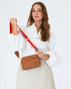 Burbank Crossbody - Tan Pebble